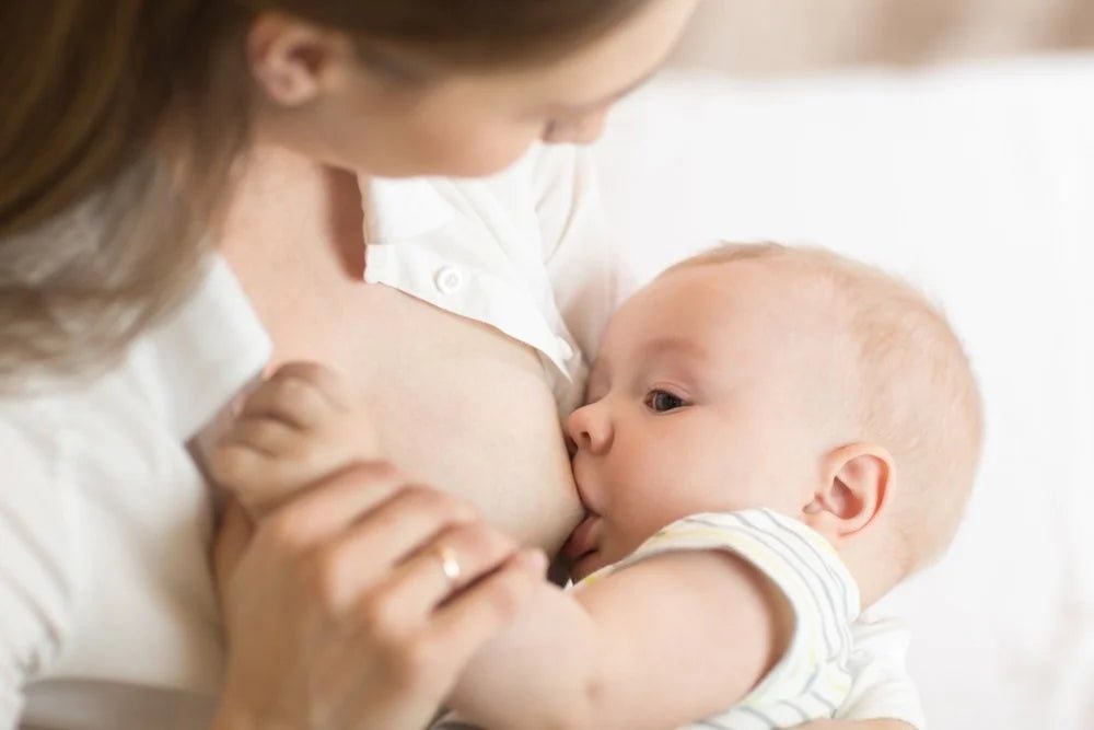 Mastering the Art of Breastfeeding: Tips and Tricks for Success - Baby Bubble